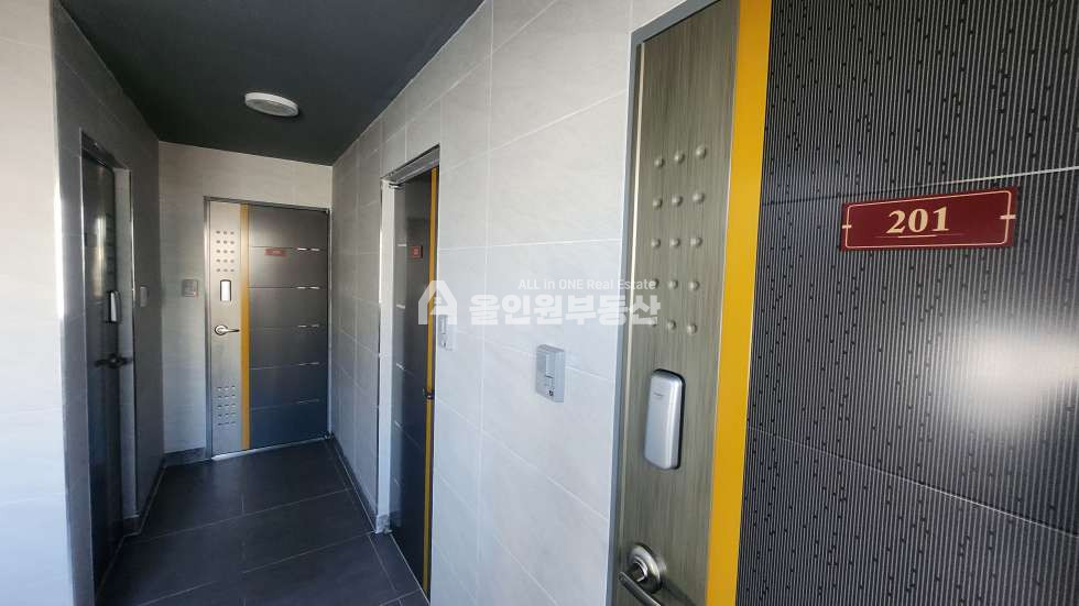 충북 충주시 대소원면 본리 충북 충주시 대소원면 상가주택 통매매 서충주 신도시 산업단지 두곳을 낀 샌드위치 수요가 가득한곳 매매 매물번호 10200 사진 7