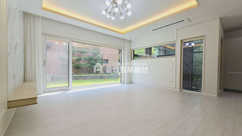 충남 홍성군 홍북읍 신경리 주9-109호동 내포단독주택! 내포신도시에 신축 프리미엄 주택! 방3 화3 다락방까지! 매매 매물번호 10302 사진 6