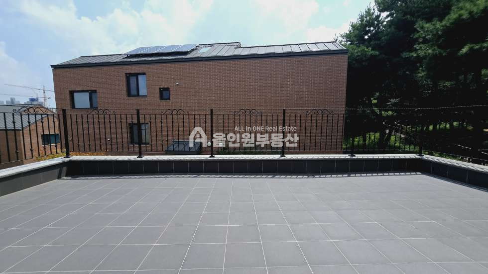 충남 홍성군 홍북읍 신경리 주9-109호동 내포단독주택! 내포신도시에 신축 프리미엄 주택! 방3 화3 다락방까지! 매매 매물번호 10302 사진 9