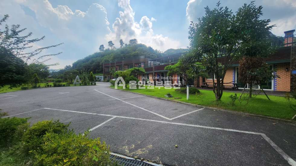 충남 천안동남구 북면 운용리 천안펜션매매 억소리나는 확실한 수입! 대지 1026평! 계곡 옆 입지 좋은 펜션! 매매 매물번호 10307 사진 1