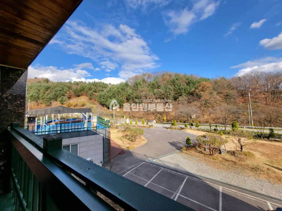 충남 천안동남구 북면 운용리 천안펜션매매 억소리나는 확실한 수입! 대지 1026평! 계곡 옆 입지 좋은 펜션! 매매 매물번호 10307 사진 3