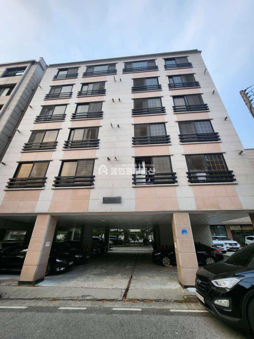 충남 천안서북구 두정동 천안 두정동 오피스텔 건물 매매 29가구 주인세대 거주 가능 매매 매물번호 10181 사진 1