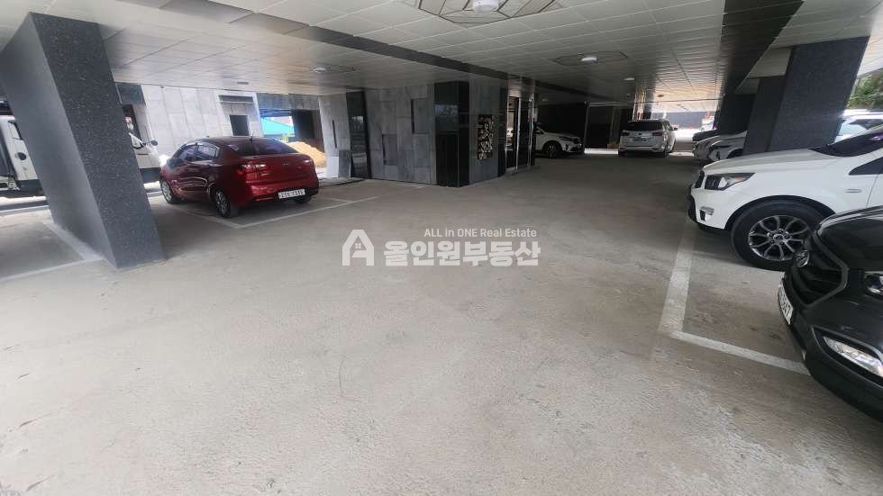 충남 천안서북구 성환읍 성환리 천안다가구 19가구 사무실1개인 대학가 및 산업단지 근처에 위치하며 앞으로 더많은 신축 산업단지가 예정된 미래창창한 곳 매매 매물번호 10283 사진 3