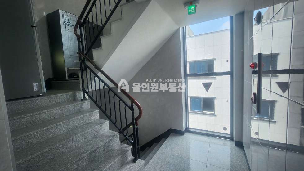 충남 천안서북구 성환읍 성환리 천안다가구 19가구 사무실1개인 대학가 및 산업단지 근처에 위치하며 앞으로 더많은 신축 산업단지가 예정된 미래창창한 곳 매매 매물번호 10283 사진 6