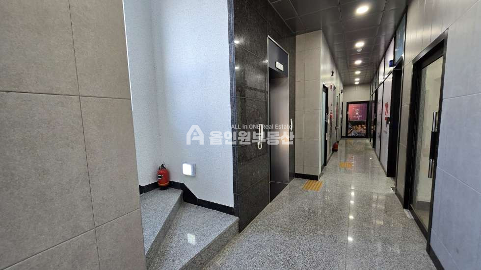 충남 천안서북구 성거읍 저리 1동 천안빌딩매매 병원으로 임대가 맞춰진 신축 꼬마빌딩! 그런데 미래가치또한 어마무시! 호재가득한 노다지 빌딩 매매 매물번호 10346 사진 5
