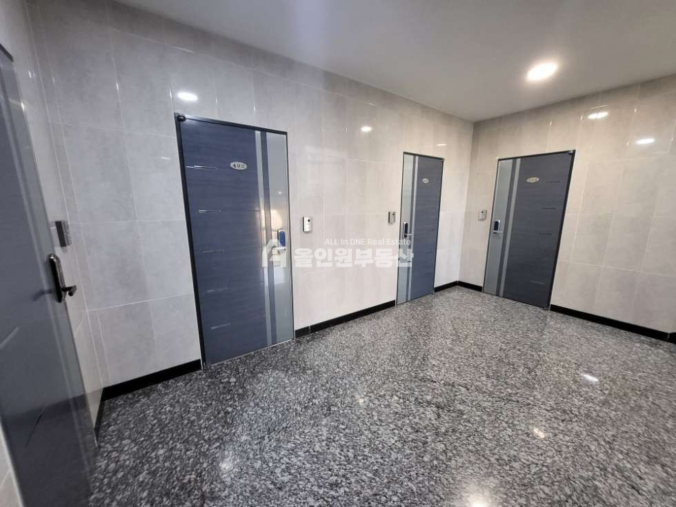 경기 평택시 팽성읍 근내리 경기도 평택시 상가주택 건물통매매 팽성읍 근내리 핫한 고덕과 15분! 6년된 건물 16가구에 상가1개 까지! 매매 매물번호 10193 사진 9