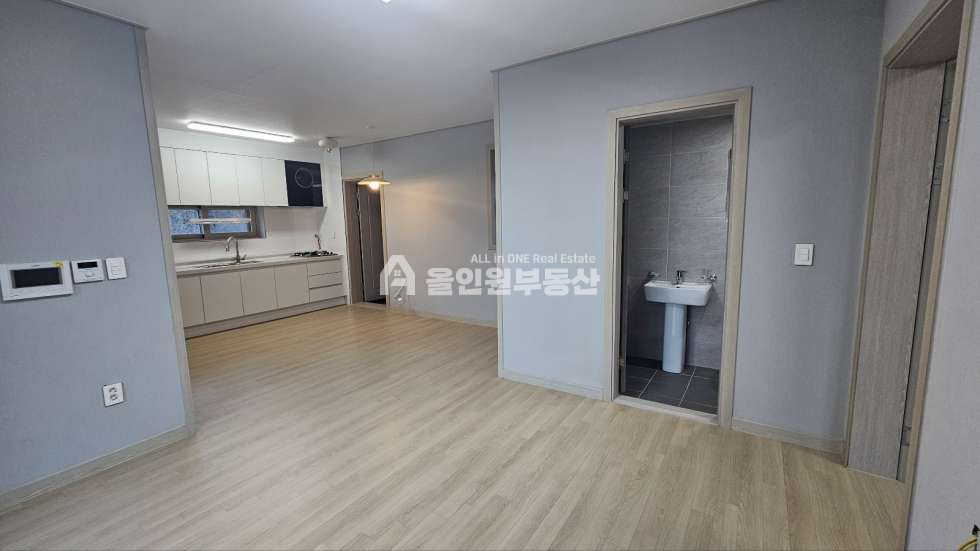 충남 천안서북구 신당동 천안 신당동에 위치한 넓은 마당이 있는 듀플렉스 구조에 전원주택 매매 매물번호 10191 사진 9