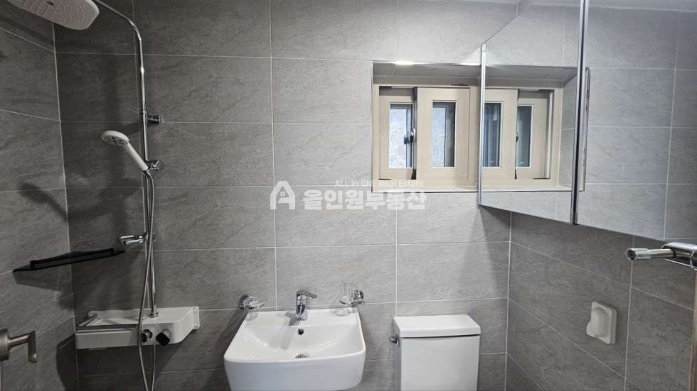 충남 천안서북구 신당동 천안 신당동에 위치한 넓은 마당이 있는 듀플렉스 구조에 전원주택 매매 매물번호 10191 사진 10