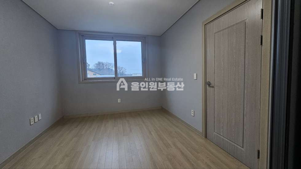충남 천안서북구 신당동 천안 신당동에 위치한 넓은 마당이 있는 듀플렉스 구조에 전원주택 매매 매물번호 10191 사진 13