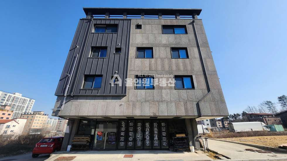 충북 충주시 대소원면 본리 충북 충주시 대소원면 상가주택 통매매 서충주 신도시 메가폴리스 산업단지,첨단산업단지 사이에 있는 수요가 정말 많은 공실없는곳 매매 매물번호 10198 사진 1