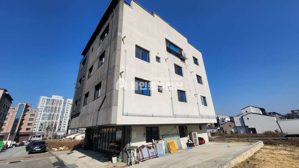 충북 충주시 대소원면 본리 충북 충주시 대소원면 상가주택 통매매 서충주 신도시 메가폴리스 산업단지,첨단산업단지 사이에 있는 수요가 정말 많은 공실없는곳 매매 매물번호 10198 사진 3
