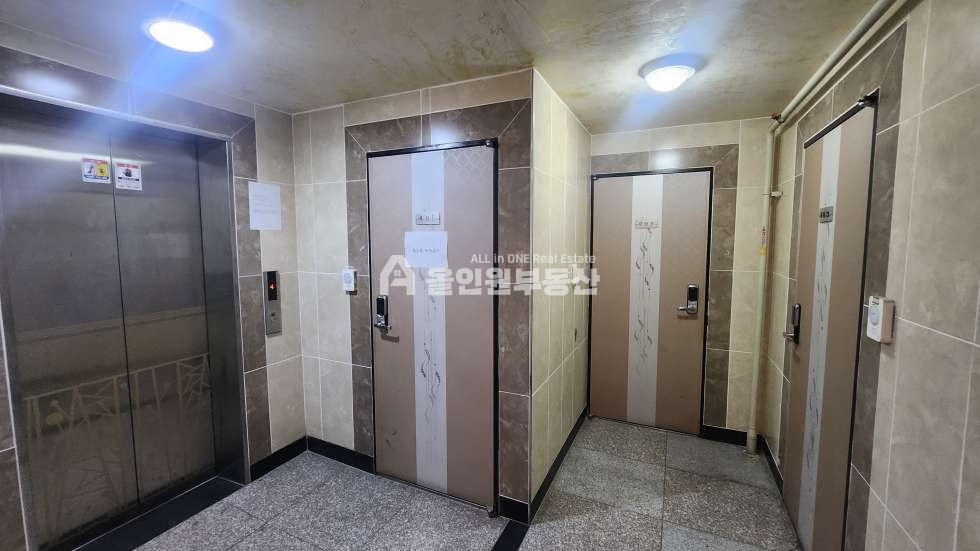 충남 천안서북구 성정동 천안 성정동 다가구 통매매 19가구 축구센터 근처 위치 주거환경 모두 좋은 꿀매물 매매 매물번호 10189 사진 5