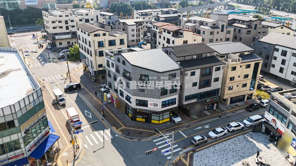 충남 천안서북구 성성동 천안상가주택 상가는 4개! 주인세대는 아파트 뺨침! 위치도 코너위치! 없는게 모야~ 매매 매물번호 10507 사진 1