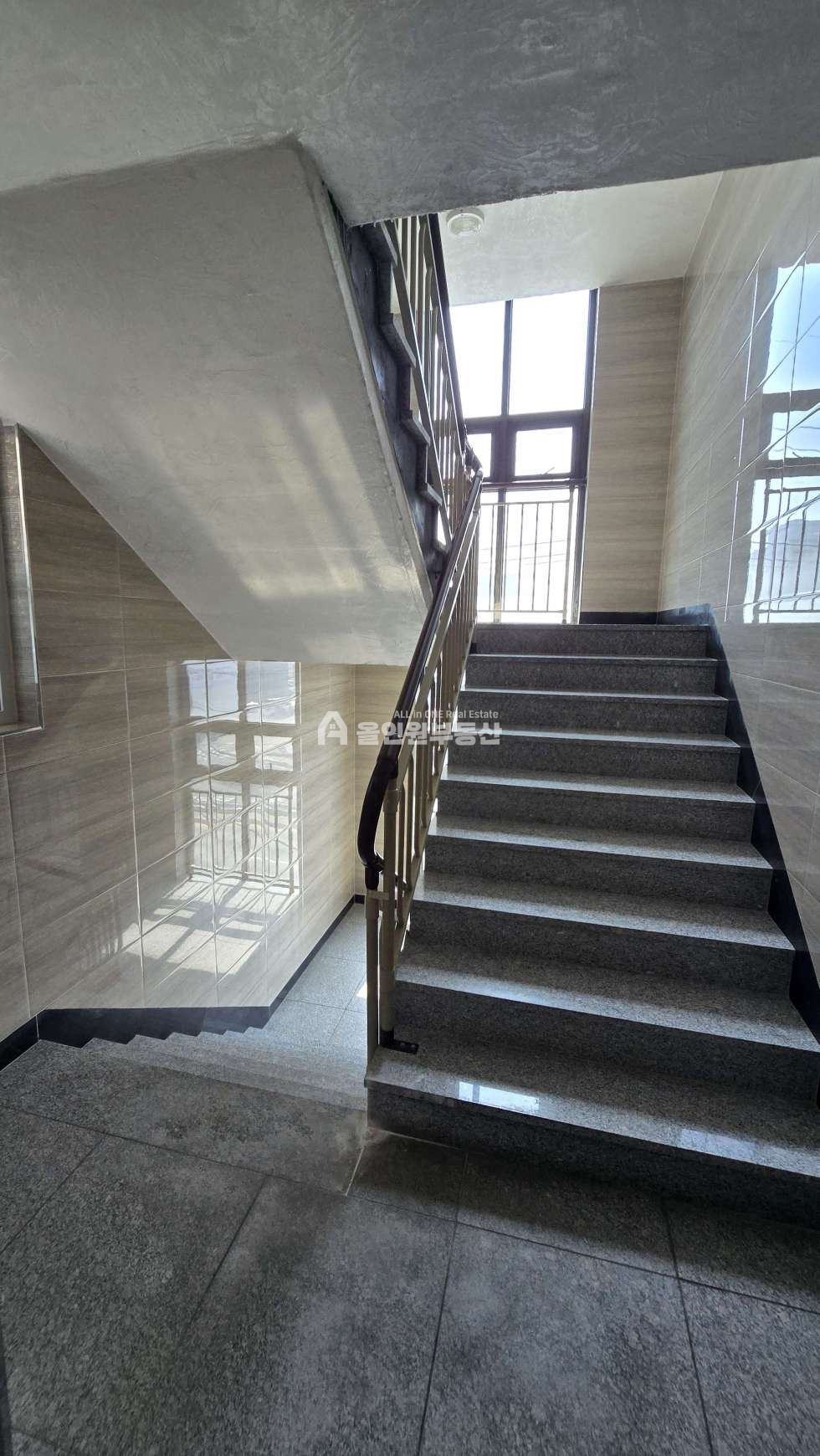 충남 천안서북구 성정동 천안상가주택 급매로 파격적인가격! 마지막 기회다! 상가부터 19가구에 주인세대까지 있는 곳을 손에 넣을 수 있는 기회 매매 매물번호 10243 사진 7