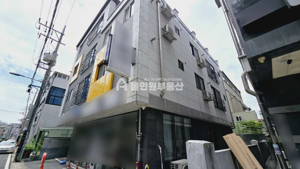 충남 천안서북구 쌍용동 급매! 천안상가주택매매 실거주로 너무 좋은 위치! 5억 4천에 투자와 실거주 두마리 토끼를 잡은 곳! 지금이 기회! 매매 매물번호 10268 사진 2