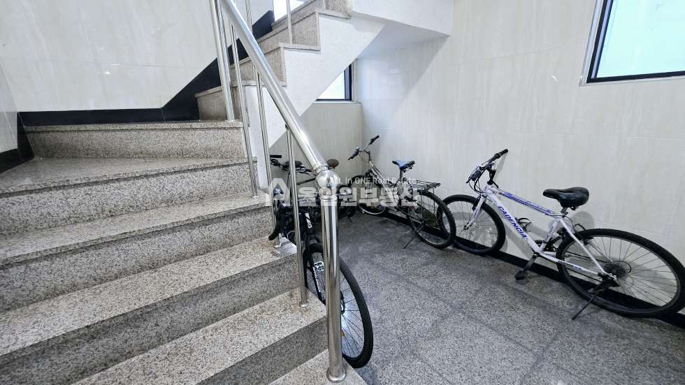 충남 천안서북구 성정동 천안다가구 코너에 위치한 저렴한 건물! 보면 안사고는 못배기는 곳! 지금이 기회 이 기회를 놓치지 마세요 매매 매물번호 10399 사진 3