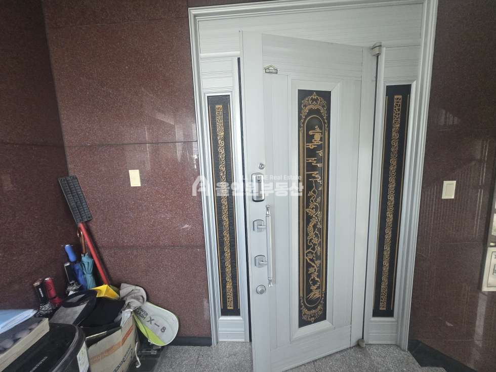 충남 천안서북구 쌍용동 1동 초역세권!! 공간의 품격이 다르다! 실거주와 임대 수익을 동시에 잡는 쌍용동 명당,투자자의 마음을 아는 천안상가주택매매 매매 매물번호 10580 사진 9