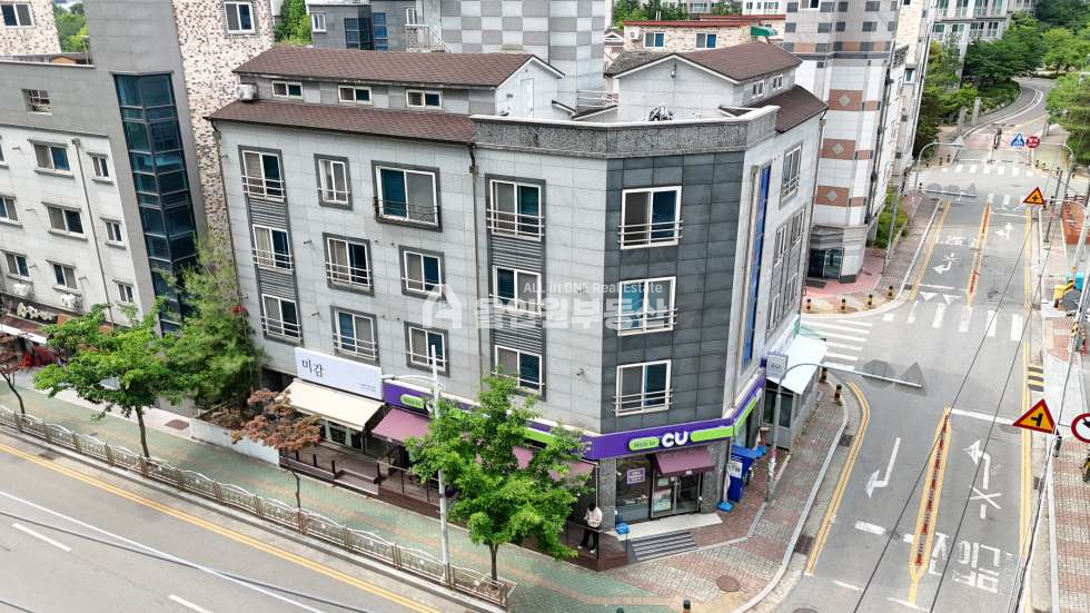 충남 천안서북구 백석동 천안 건물 투자 1순위, 백석동 대로변 코너 1층 편의점 입점 완료, 주인세대 실거주 추천! 매매 매물번호 10589 사진 2