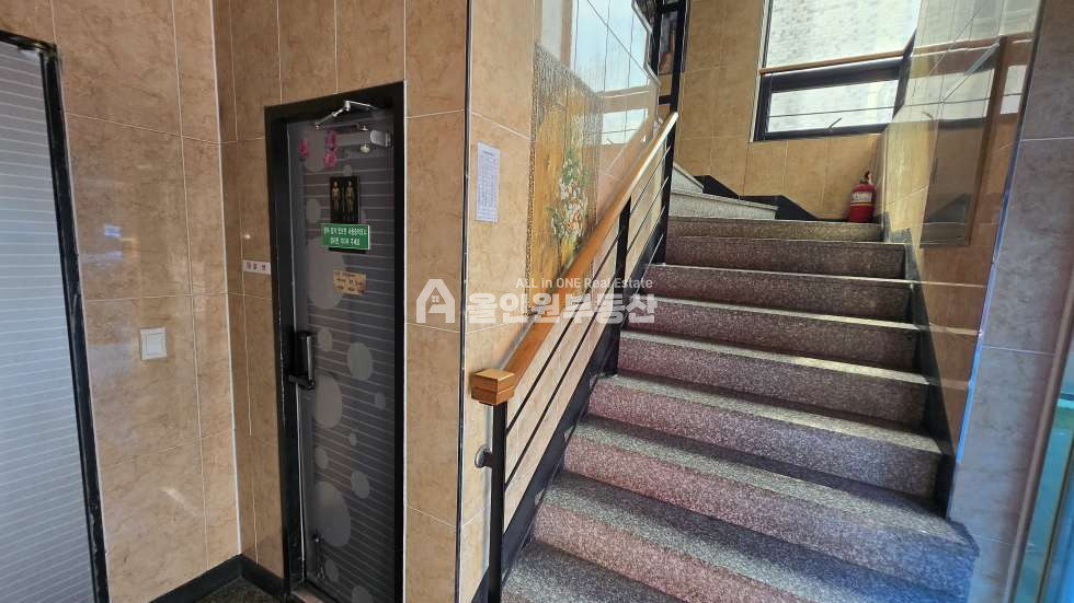 충남 천안서북구 백석동 천안 건물 투자 1순위, 백석동 대로변 코너 1층 편의점 입점 완료, 주인세대 실거주 추천! 매매 매물번호 10589 사진 7