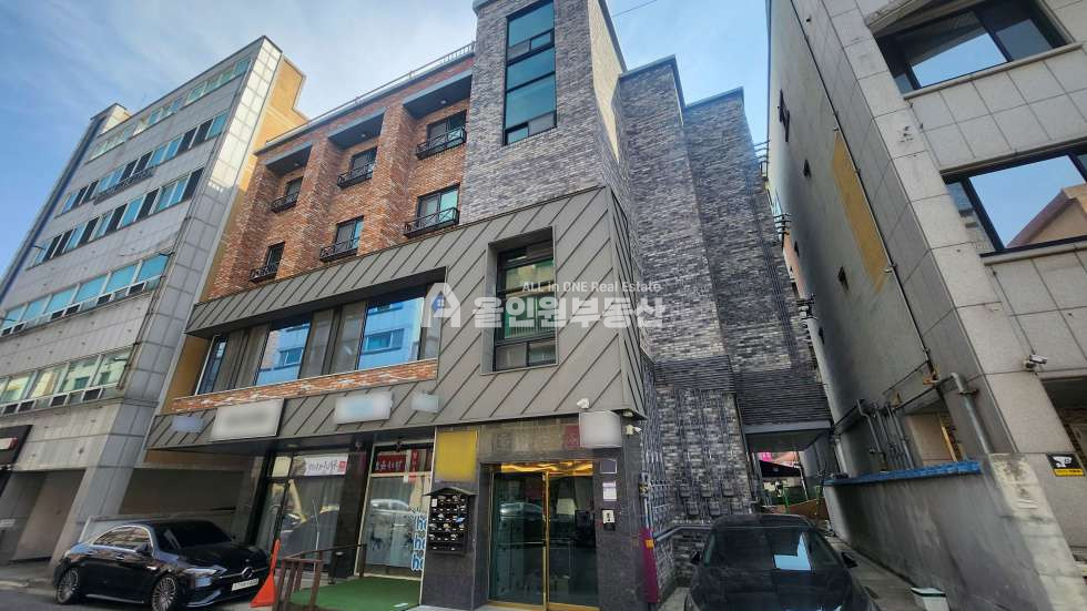 충북 청주흥덕구 복대동 주건축물제1동 충북 청주시 흥덕구 복대동 상가주택 통매매 공업단지와 고속버스터미널, IC 사이에 있는 월수입이 큰 상가주택 매매 매물번호 10199 사진 3