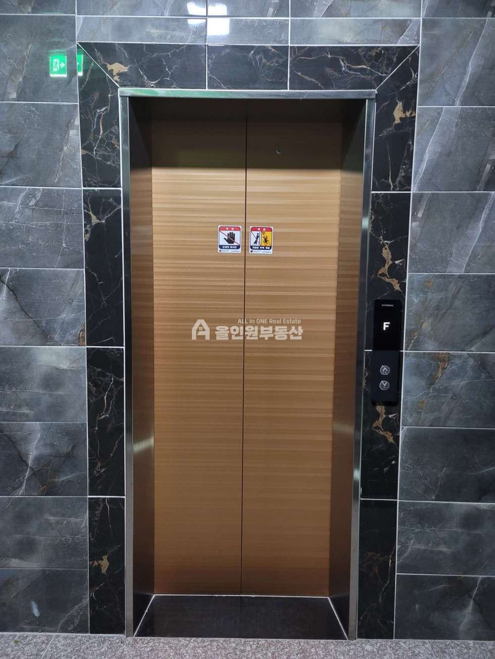충북 청주흥덕구 복대동 주건축물제1동 충북 청주시 흥덕구 복대동 상가주택 통매매 공업단지와 고속버스터미널, IC 사이에 있는 월수입이 큰 상가주택 매매 매물번호 10199 사진 7