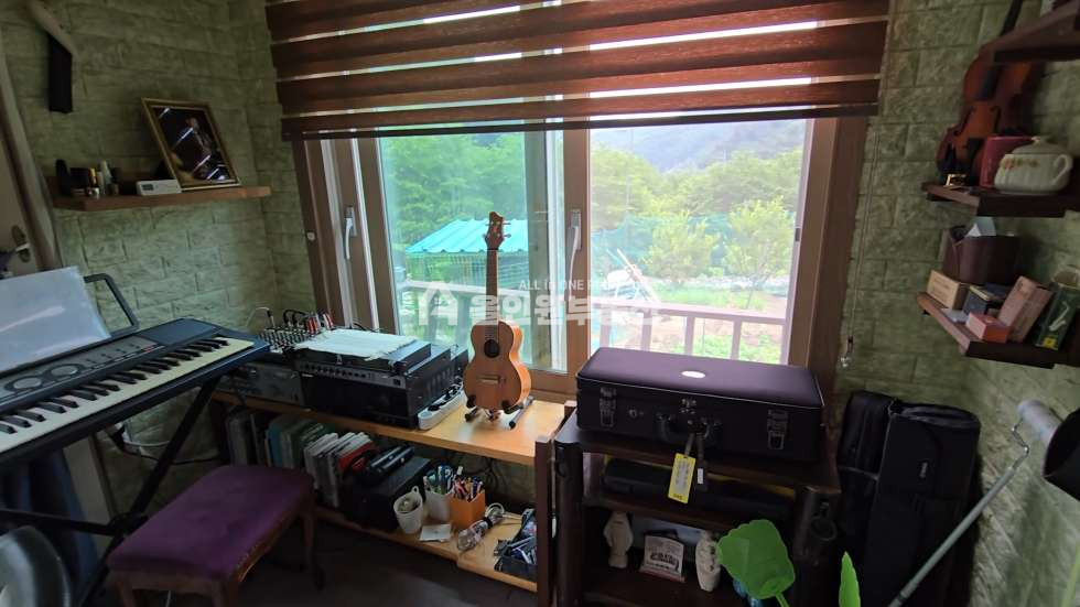 충남 천안동남구 광덕면 광덕리 급매!! 2가구 쌍둥이 천안 전원주택! 저 푸른 산속 위에 그림같은 집! 지금 아니면 기회없다 매매 매물번호 10234 사진 14
