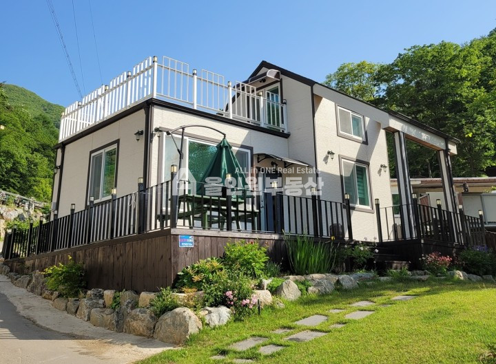 충남 천안동남구 광덕면 광덕리 급매! 천안건물매매 천안펜션매매 광덕산의 절경을 그대로 녹인듯한 신축펜션 2동 매매 연 6000씩 벌리는 곳! 매매 매물번호 10246 사진 3