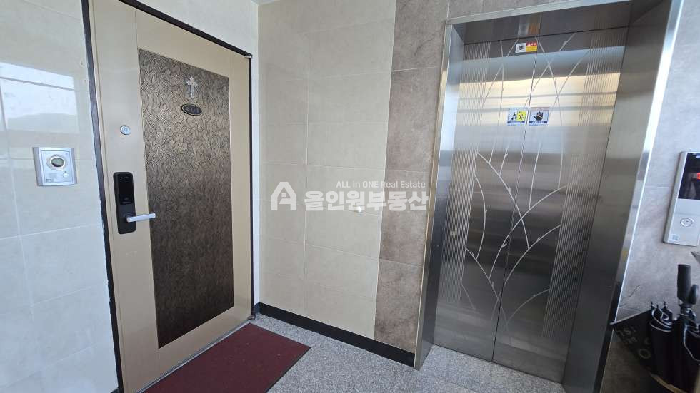 충남 천안동남구 신방동 급매! 천안상가주택매매 주인세대에서 관리하기 쉬운곳! 다른 도심지 이동이 간편한곳! 매매 매물번호 10232 사진 3